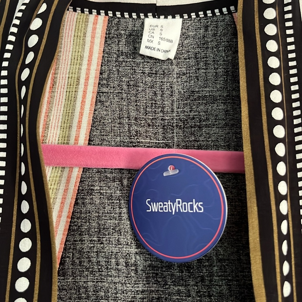 Geometric Kimono Robe / Cover Up - Picture 3 of 8